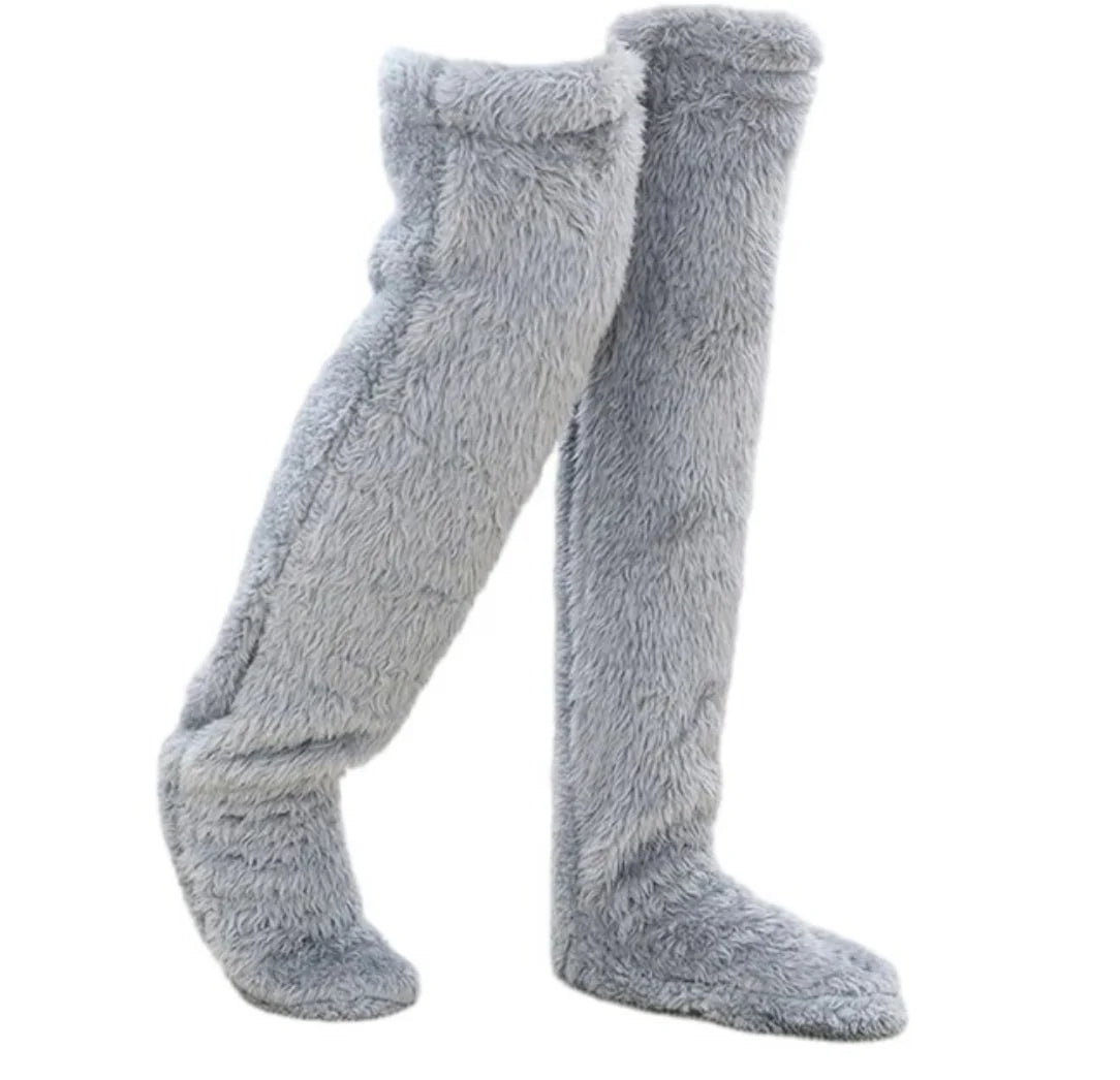 Fuzzy Legs Socken Hausschuhe